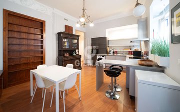 Property slide 17