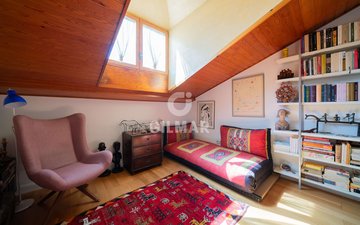 Property slide 21