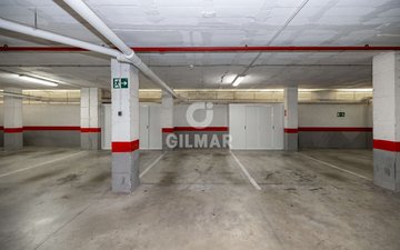 Property slide 10