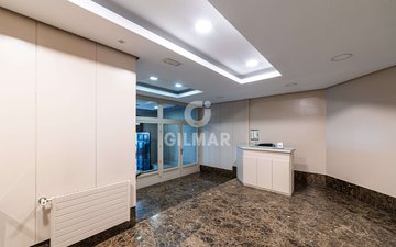 Property slide 32