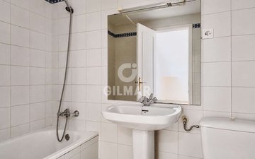 Property slide 22