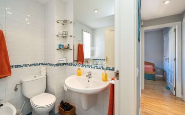 Property slide 16