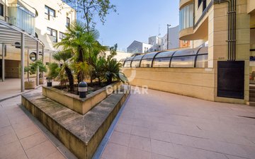Property slide 28