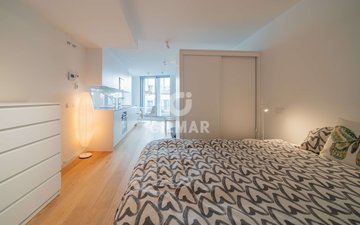 Property slide 17
