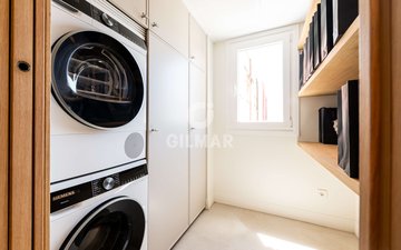 Property slide 17