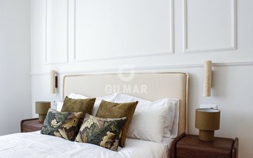 Property slide 40