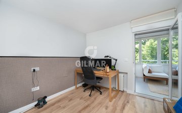 Property slide 23