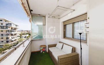 Property slide 42