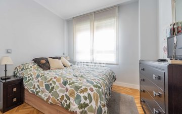 Property slide 24