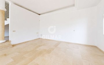 Property slide 21