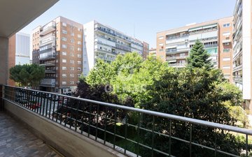 Property slide 25