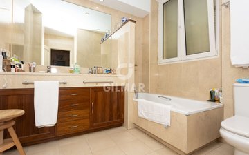 Property slide 23