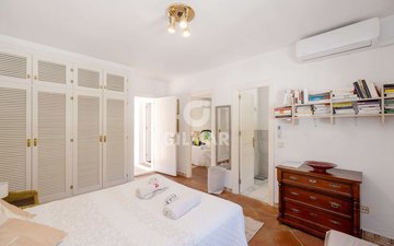 Property slide 31