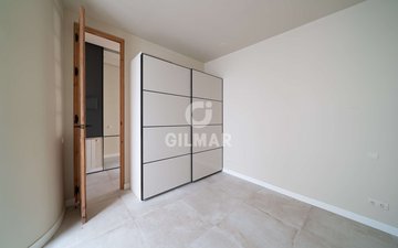 Property slide 19