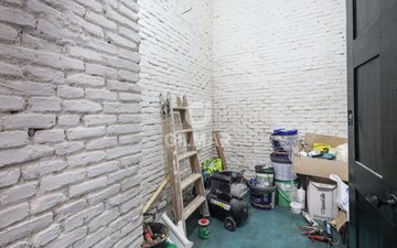 Property slide 28