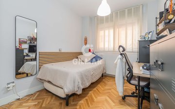 Property slide 20