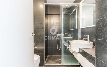 Property slide 20