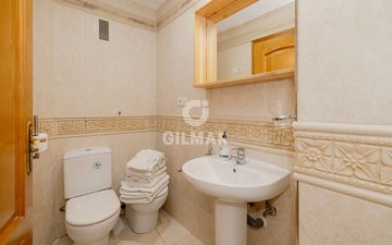 Property slide 21
