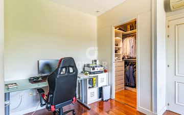 Property slide 28