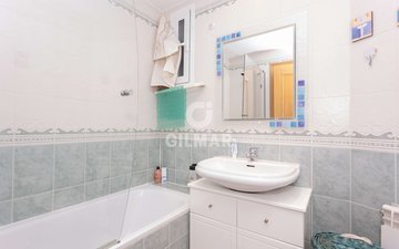 Property slide 19