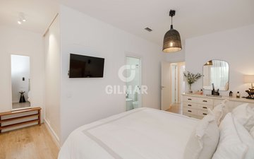 Property slide 50