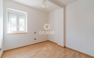 Property slide 19