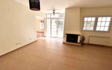 Property slide 43