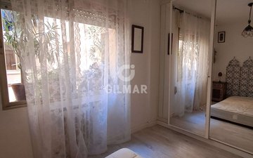 Property slide 10