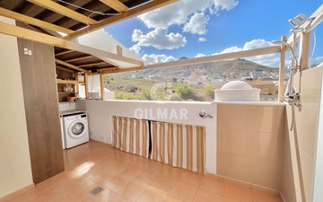 Property slide 17