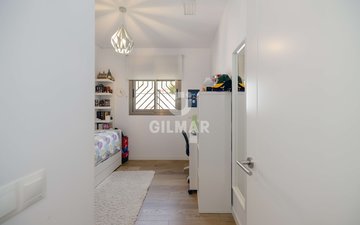 Property slide 40
