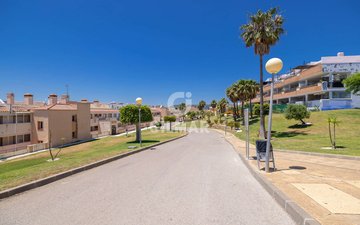 Property slide 44