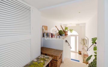 Property slide 33