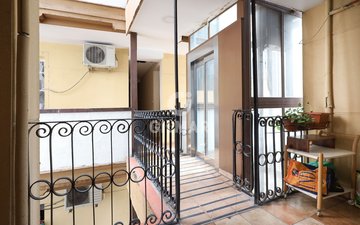 Property slide 21