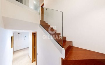 Property slide 18