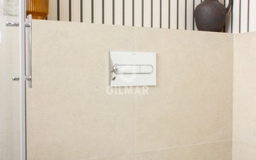 Property slide 48