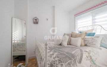 Property slide 16