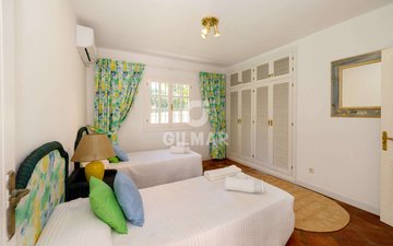 Property slide 38