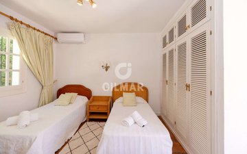 Property slide 36