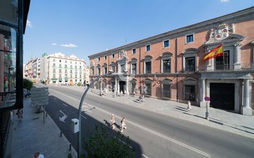 Property slide 25