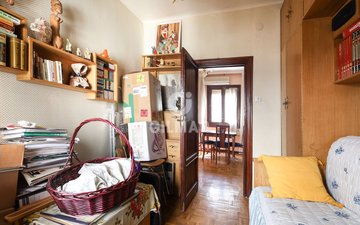Property slide 23