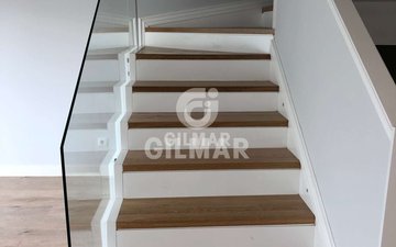Property slide 17