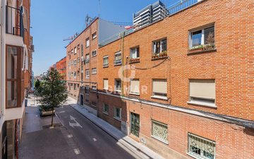 Property slide 24