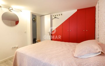 Property slide 16