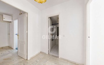 Property slide 25