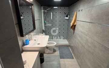 Property slide 17