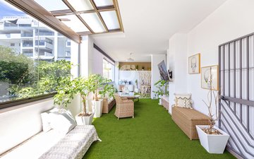 Property slide 17