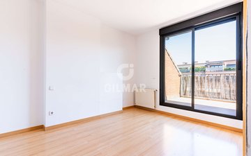 Property slide 22