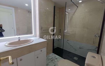 Property slide 32