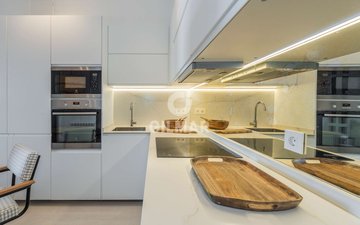 Property slide 14