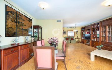 Property slide 35